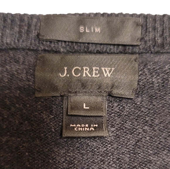 Like New | J CREW | Slim Fit Sweater | Size: L - Picture 2 of 3